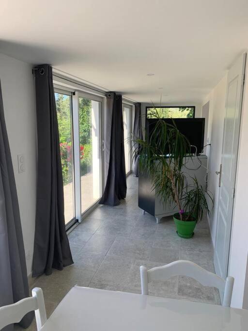 Terre De Lumiere 2. Apartment Nyons Exterior photo