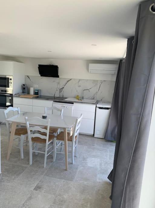 Terre De Lumiere 2. Apartment Nyons Exterior photo